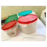 FOOD STORAGE CONTAINERS
