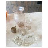 ASSORTED GLASS PIECES INCLUDING BOWL AND CUPS