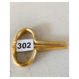 VINTAGE BRASS GOLD COLOR JAW HARP MADE IN ENGLAND