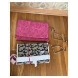 NEW COSMETIC ROLL UP ORGANIZERS AND OVER THE DOOR
