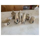 ANTIQUE SPICE JARS INCLUDING BUTTER, RELISH,
