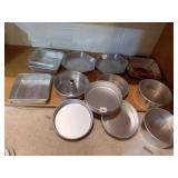 BAKING PANS