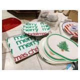 HOLIDAY PLACE MATS, PLASTIC SERVING TRAYS AND