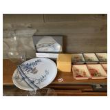 BAMBOO PLASTIC TRAY, THRESHOLD WALL MIRROR,