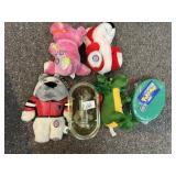 STUFFED ANIMALS MANY FROM DAVE & BUSTERS