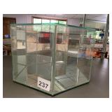OCTAGON GLASS DISPLAY PEDESTAL WITH MIRRORED BASE