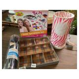 HAIR ACCESSORIES AND ORGANIZER