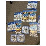 SKYLANDERS SWIRL DECORATIONS & MASKS NIB
