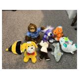 STUFFED ANIMALS MANY FROM DAVE & BUSTERS