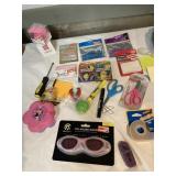 GOGGLES, ART SUPPLIES