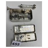 MEDICAL DEVICE WITH YALE TIPS