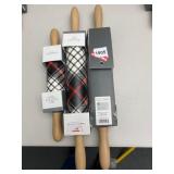 THRESHOLD ROLLING PINS NIB