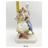 HEREND HAND PAINTED PORCELAIN FIGURINE DANCING