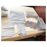 QUEEN SIZE BLUE DUVET WITH MATCHING SHAMS, 90X96