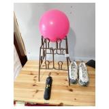 PIRATE UMBRELLA, SHOE RACK, BALL, MENï¿½S 9.5