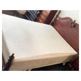 TEMPUR-PEDIC MEMORY FOAM QUEEN SIZE MATTRESS,