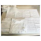 SOLID WHITE QUEEN SIZE DUVET AND MANY PILLOW