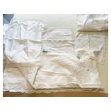 SOLID WHITE QUEEN SIZE DUVET, NEW PILLOW SHAMS