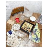 US AIR PLAYING CARDS, DOILIES, WINE TRIVET, ETC.