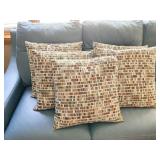 5 ACCENT PILLOWS