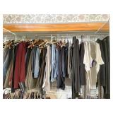 MENï¿½S CLOTHING, PANTS APPROX 34X29, MEDIUM SHIRTS