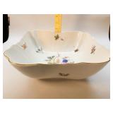 HEREND SQUARE BOWL W/ SCALLOPED EDGE 10.25" X