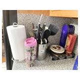 UTENSIL HOLDER WITH KITCHEN TOOLS, PAPER TOWEL