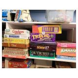 GAMES INCLUDING MEMORY, VINTAGE CLUE, CRACKERS IN