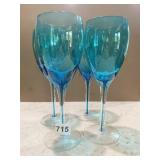 SET OF 4 BLUE AND CLEAR GLASS WINE GLASSES