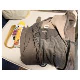 EDDIE BAUER HOODIE SIZE XL WITH SOME CONDITION