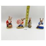 4 ROYAL DALTON FIGURINES INCLUDING CLEAN SWEEP,