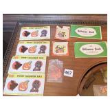 VINTAGE SPOOKY HALLOWEEN SEALS