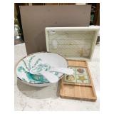 COASTAL THEMED SERVING ITEMS, TOMMY BAHAMA CRAB