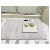 BATHROOM SCALE, 2 CANDLES, BATHMAT