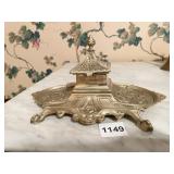 DOUBLE INKWELL HOLDER W/ LIFT TOP CENTER