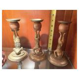 3 DECORATIVE CANDLESTICKS FROG, CAG AND DOG