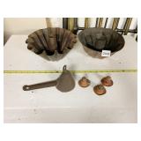 CONE TOP ICE CREAM SCOOP AND TWO VINTAGE MOLDS