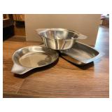 THEODORE HAVILAND SMALL FLORAL PLATE, GLASS CONCH