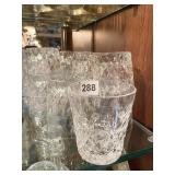 GOLD RIM WINE GLASSES