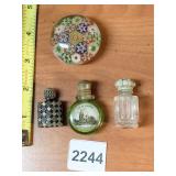 MILLEFIORI PAPER WEIGHT, 3 PERFUME BOTTLES EAU DE