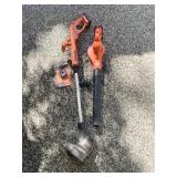 BLACK AND DECKER TRIMMER/BLOWER - RECHARGEABLE