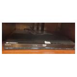 BLUE RAY/ DVD PLAYER BY SONY W/ REMOTE