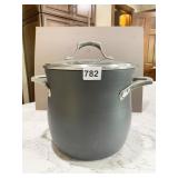 CALPHALON LIDDED STOCK POT, GREAT CONDITION, 8 QT