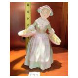 DAFFY DOWN DILLY ROYAL DOULTON FIGURINE 1935