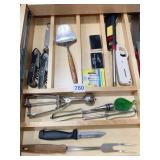 CONTENTS OF DRAWER, LIGHTERS, SCOO9P, WINE