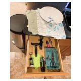 KITCHEN GADGETS, DISH TOWELS, SERVING BOWL