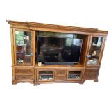 WALL UNIT 3 PIECE CAN USE INDEPENDENTLY BEAUTIFUL