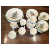 SPODE ENGLAND CHRISTMAS TREE DISHES INCLUDING: 9