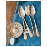 FOUR SPOONS AND SILVER-PLATED DISH TUDOR PLATE