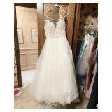 MILLA NOVA SZ. 42 BEAUTIFUL WHITE GOWN (SEE STAIN